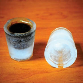 Set kalupa za led – čašice za žestoko piće