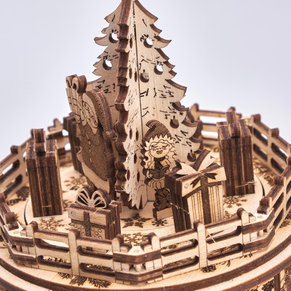 Wood Trick drvena maketa – božićna glazbena kutijica
