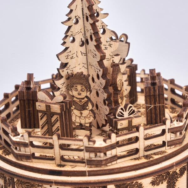 Wood Trick drvena maketa – božićna glazbena kutijica