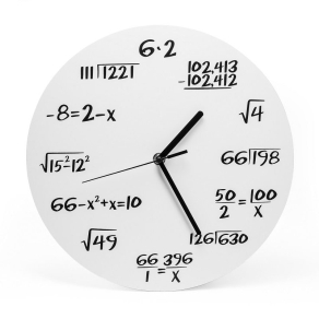 Matematički zidni sat, bijeli