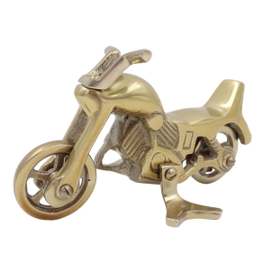 Dekorativna skulptura – motor